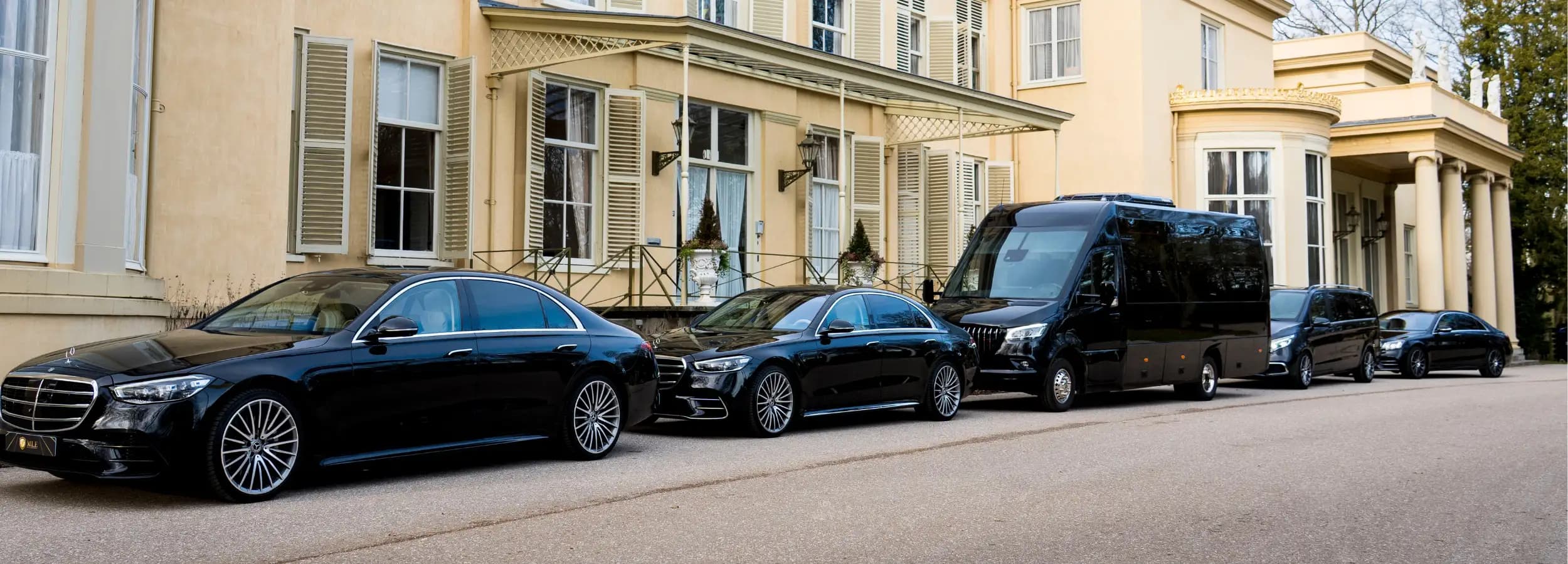 About MK Elite Tours
